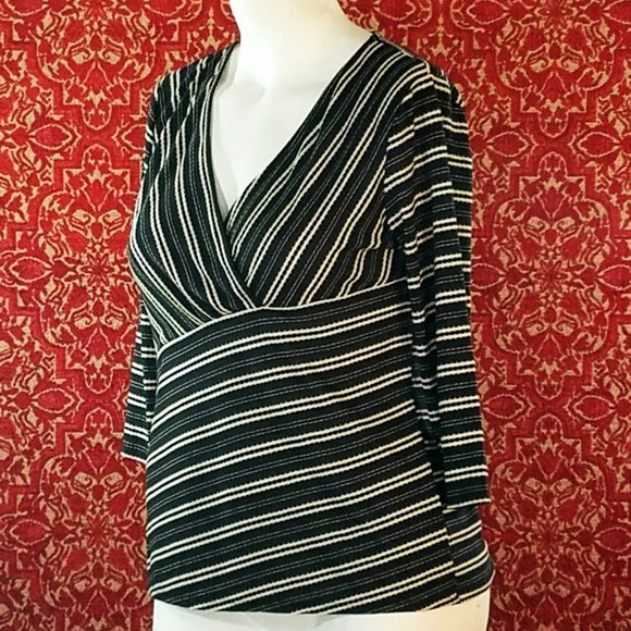 DANA BUCKMAN knit top L⤵️🕙 - Picture 4 of 9